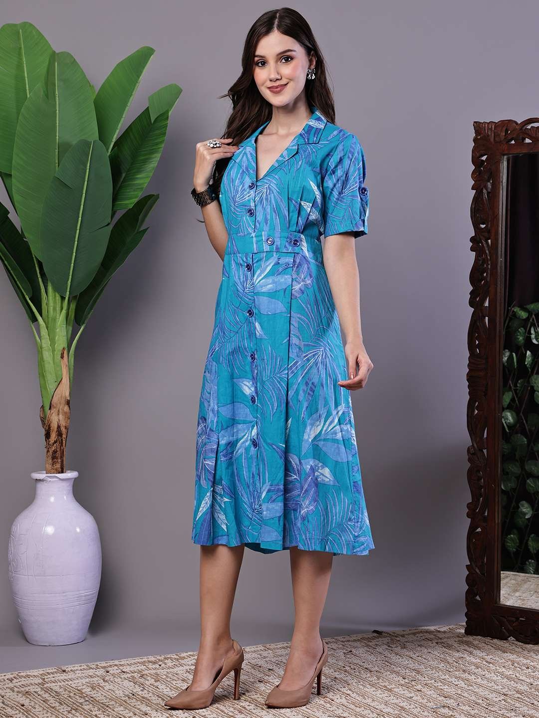 Women's Blue Floral Cotton Pleated Midi Dress with Collar - Image 3
